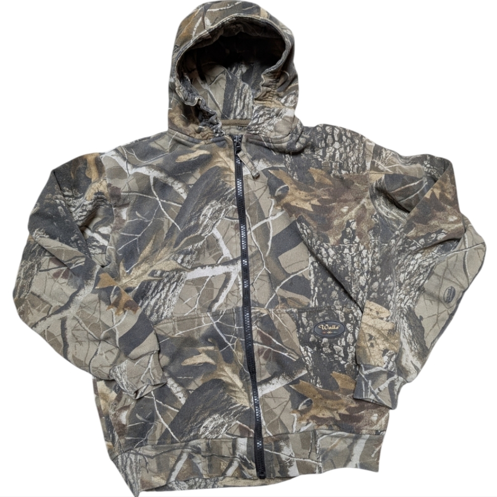 Realtree hoodie - youth medium (19x21)